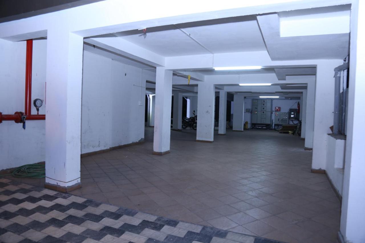 Chandrapur Hotel Lotus מראה חיצוני תמונה
